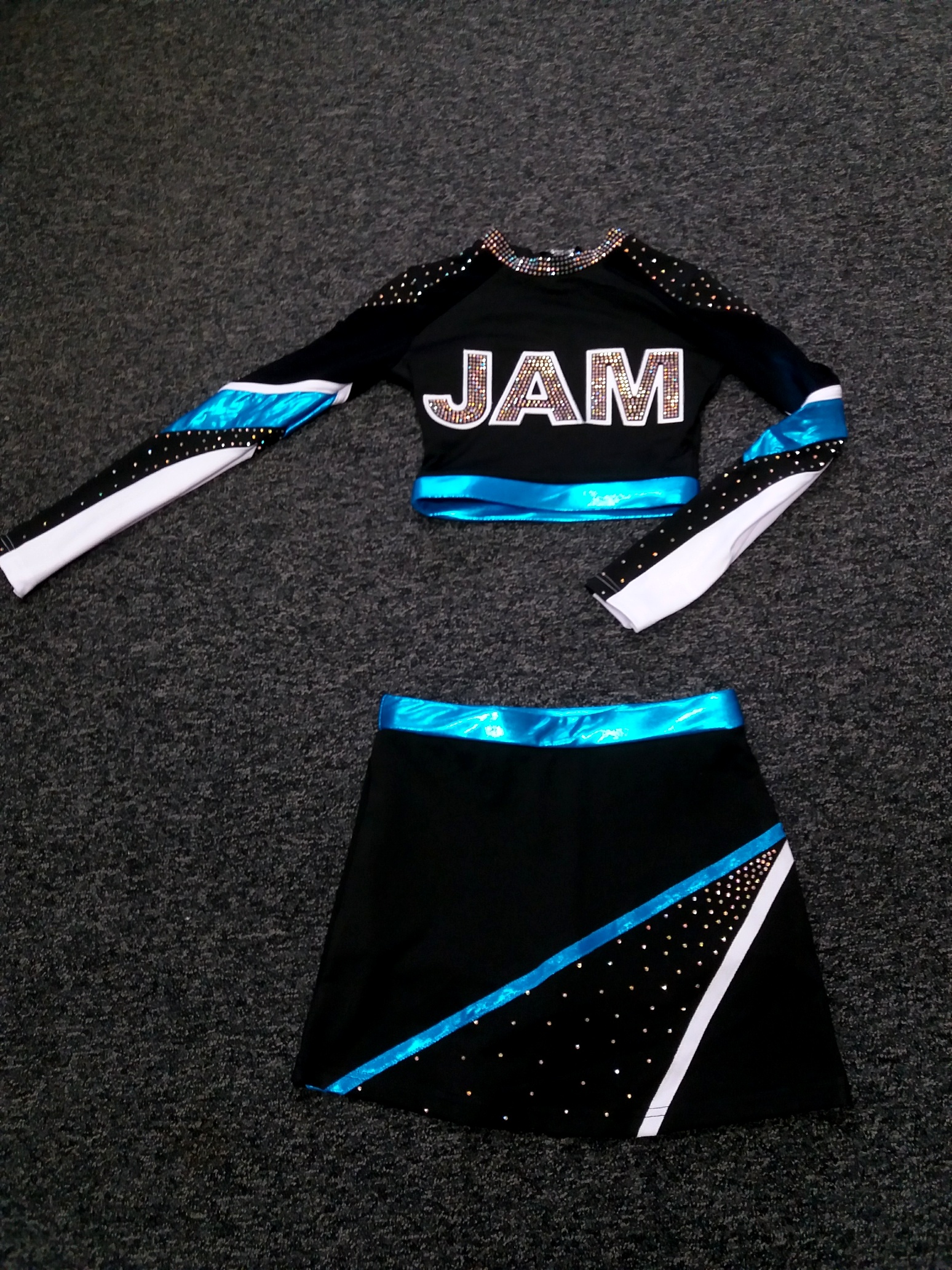 Elite Uniforms Cheer World